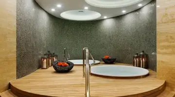 The Sense De Luxe Hotel