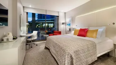 The Sense De Luxe Hotel