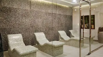 The Sense De Luxe Hotel