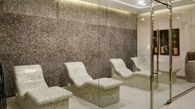 The Sense De Luxe Hotel