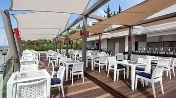 The Sense De Luxe Hotel