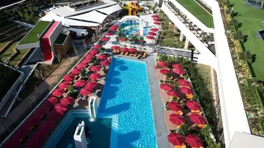 The Sense De Luxe Hotel
