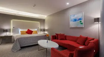 The Sense De Luxe Hotel
