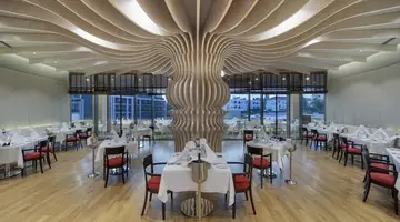The Sense De Luxe Hotel