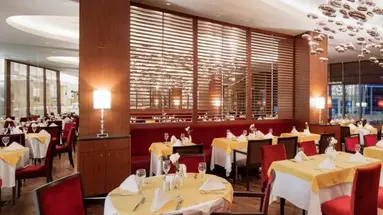 The Sense De Luxe Hotel