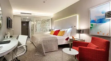 The Sense Deluxe Hotel