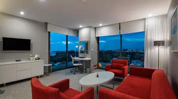 The Sense Deluxe Hotel