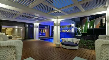 The Sense Deluxe Hotel