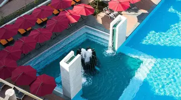 The Sense Deluxe Hotel