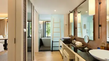 THE SHELLSEA KRABI