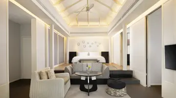 THE SHELLSEA KRABI