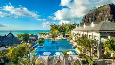 The St. Regis Le Morne Resort 5