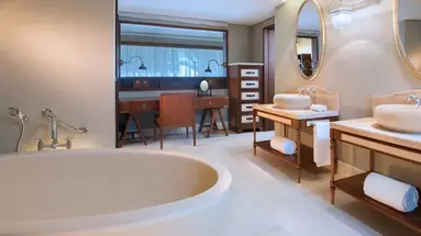 THE ST. REGIS LE MORNE RESORT MAURITIUS (EX. JW MARRIOTT MAURITIUS RESORT)