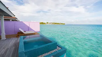 The Standard, Huruvalhi Maldives