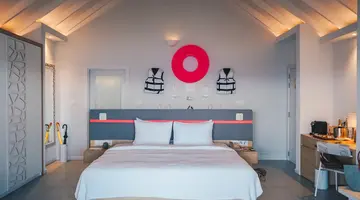 The Standard, Huruvalhi Maldives