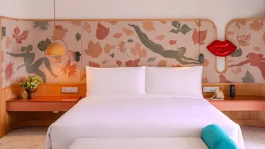 THE STANDARD, PATTAYA NA JOMTIEN
