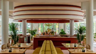 THE STANDARD, PATTAYA NA JOMTIEN