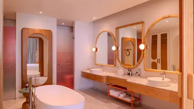 THE STANDARD, PATTAYA NA JOMTIEN