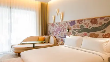 THE STANDARD, PATTAYA NA JOMTIEN