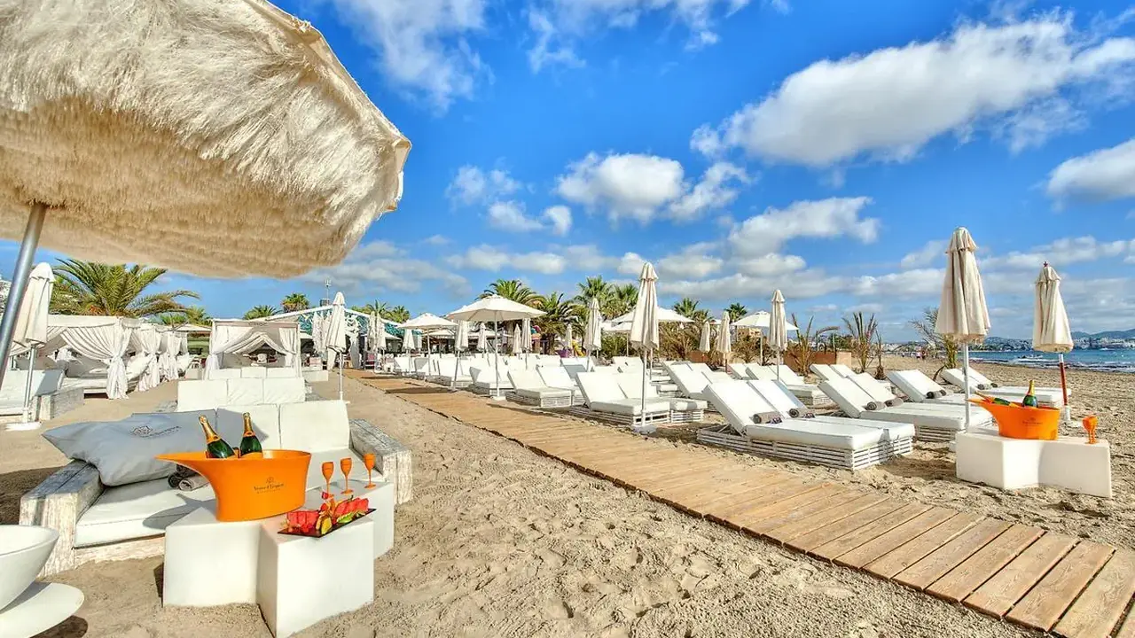 The Unexpected Ibiza Hotel - Ushuaia Club Entrance Included