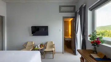 THE UP PHU QUOC HOTEL