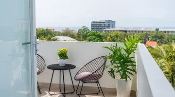 THE UP PHU QUOC HOTEL
