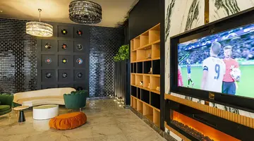 THE V LUXURY RESORT