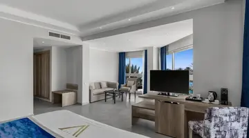 THE V LUXURY RESORT