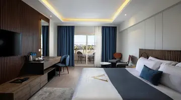 THE V LUXURY RESORT