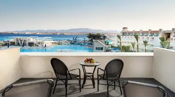 THE V LUXURY RESORT
