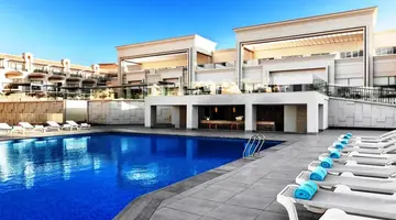 THE V LUXURY RESORT