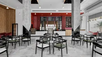 THE V LUXURY RESORT