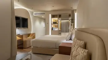 The Views Baia