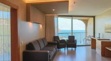 The Views Oasis