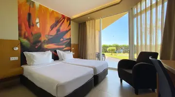 The Views Oasis