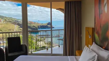 The Views Oasis