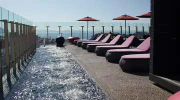 The Vine Hotel