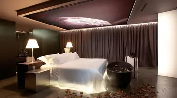 The Vine Hotel