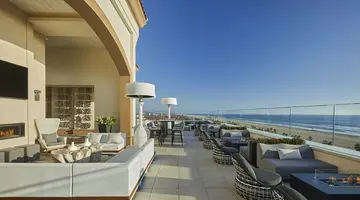 The Waterfront Beach Resort, a Hilton Hotel