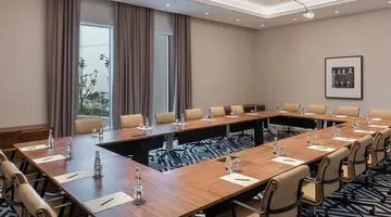 The WB Abu Dhabi, Curio Collection by Hilton