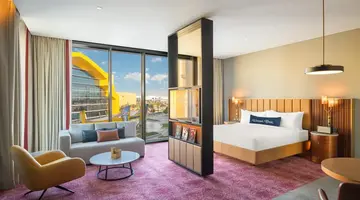 The WB Abu Dhabi, Curio Collection by Hilton