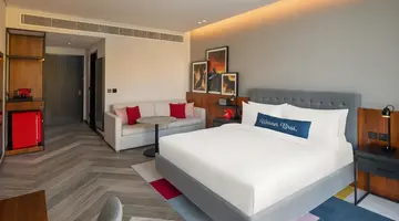 The WB Abu Dhabi, Curio Collection by Hilton
