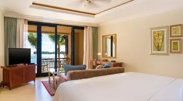 THE WESTIN TURTLE BAY RESORT & SPA
