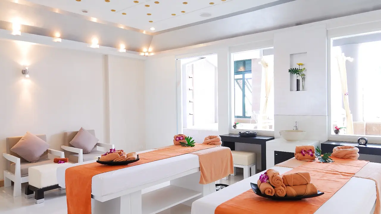 THE ZIGN HOTEL