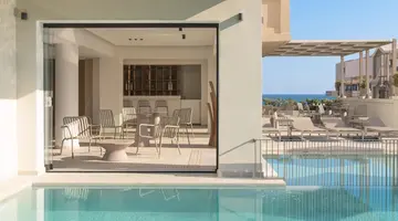 THEARTEMIS PALACE HOTEL