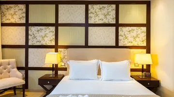 THEARTEMIS PALACE HOTEL