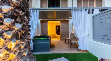 THEARTEMIS PALACE HOTEL