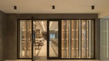 Theartemis Palace