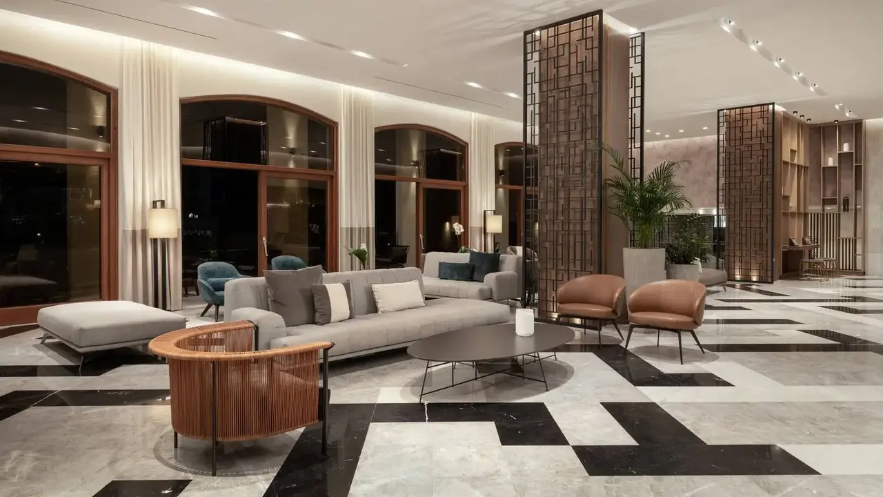 Theartemis Palace