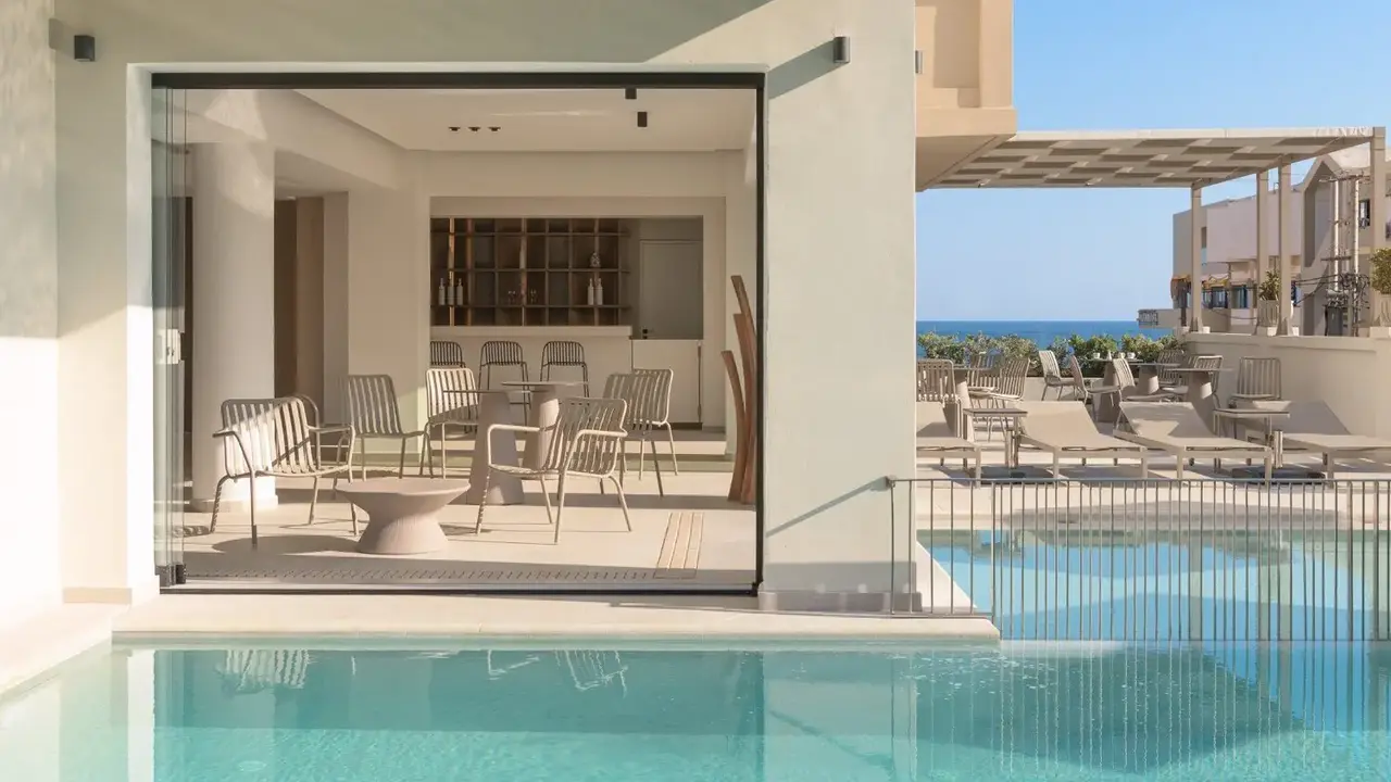 Theartemis Palace